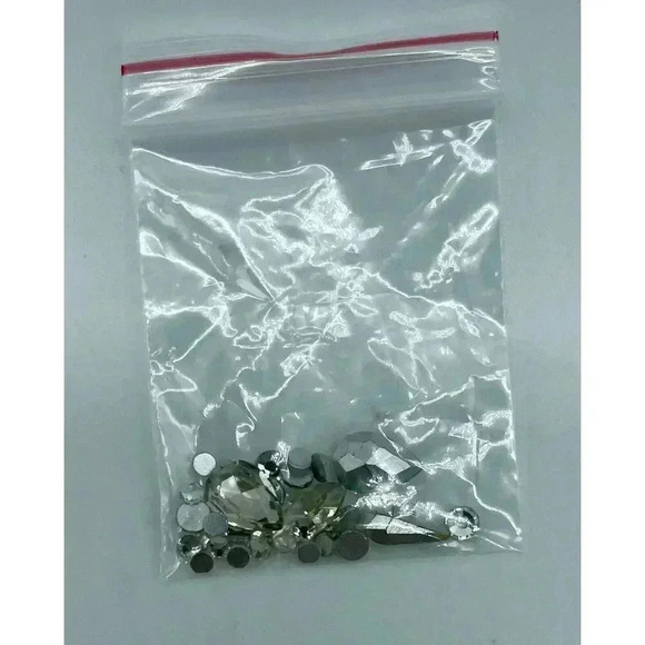 3D Rhinestone Heart Bling Case for iPhone 14 Pro Shockproof Soft TPU - Picture 5 of 9